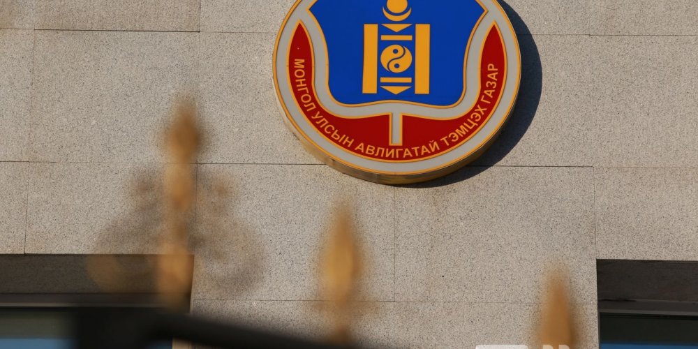 721 хүнийг нас барснаас хойш 2,6 тэрбум төгрөгийн тэтгэвэр үндэслэлгүйгээр олгогдсоныг илрүүлж, 233 ...